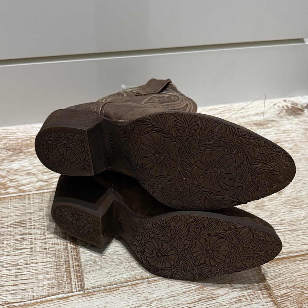 Brown Western Cowboy Boots - Picture 7 of 9